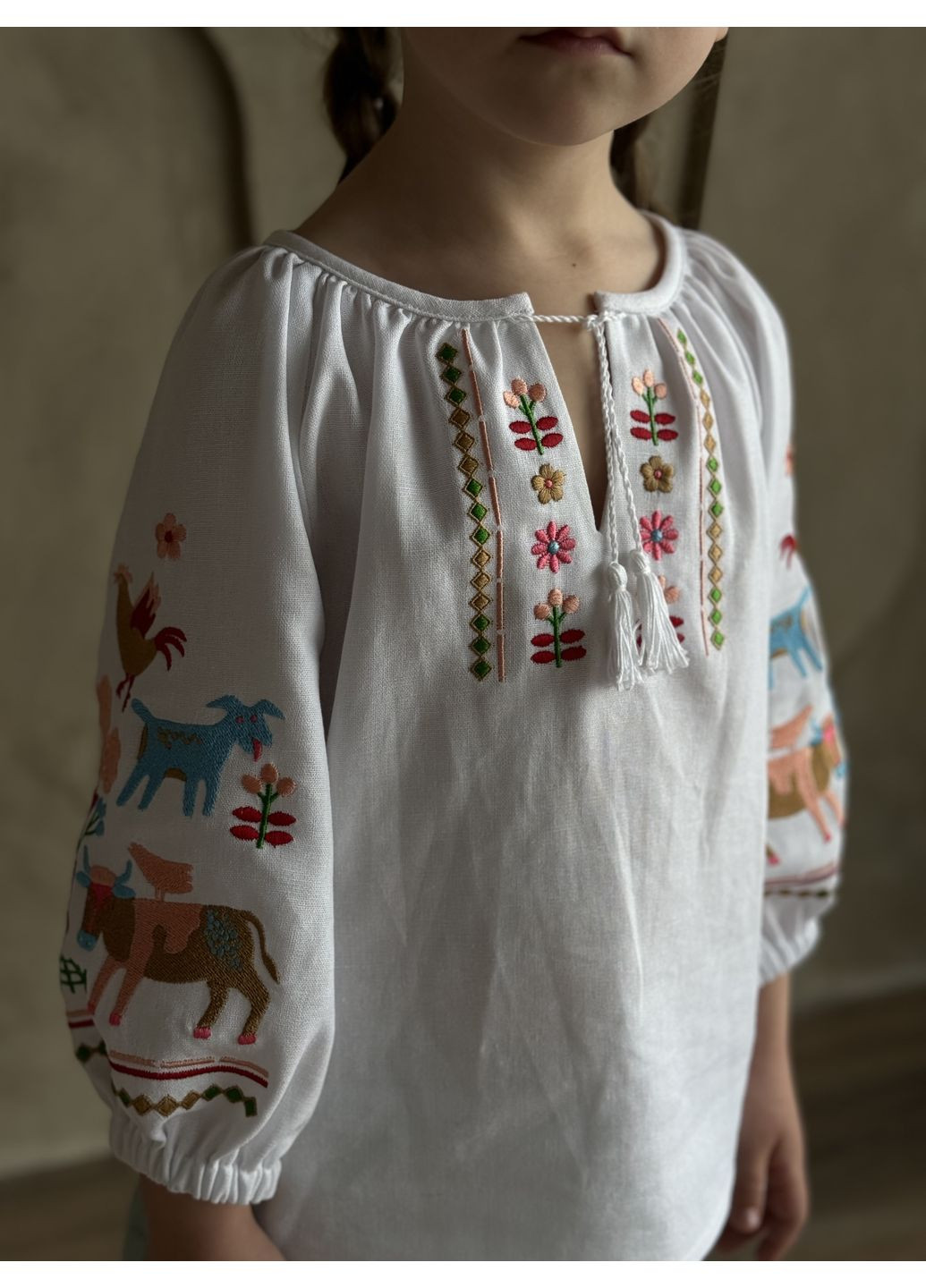 Белая вышиванка для девочки сказка Kashtanchik лен (366213557)