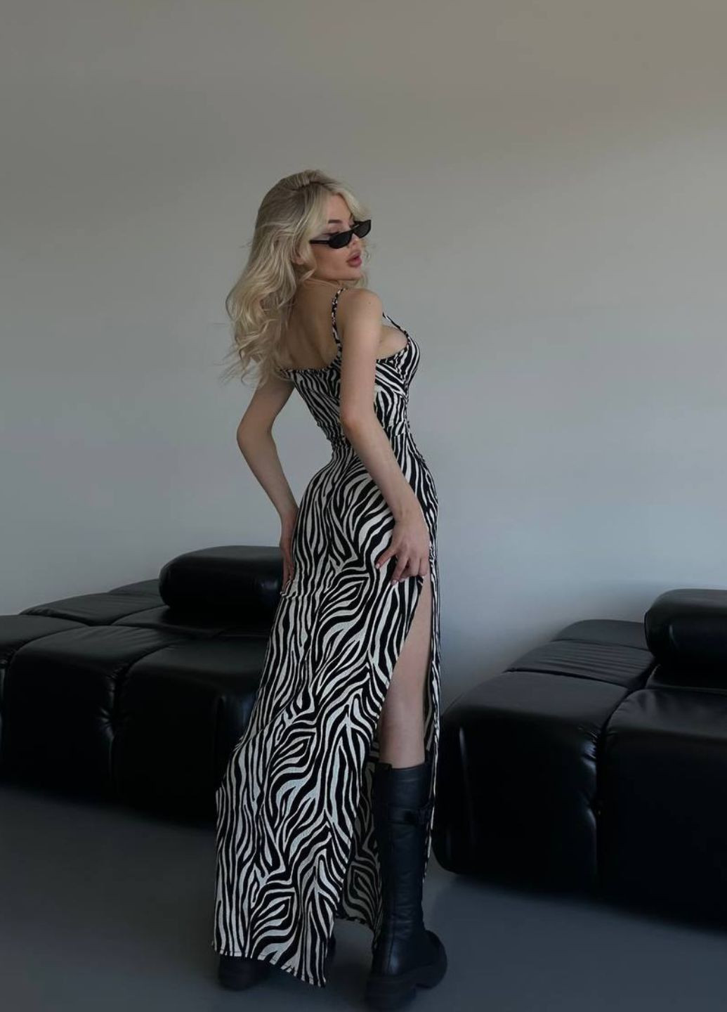 Черно-белое повседневный изысканное платье с принтом Украина леопардовый