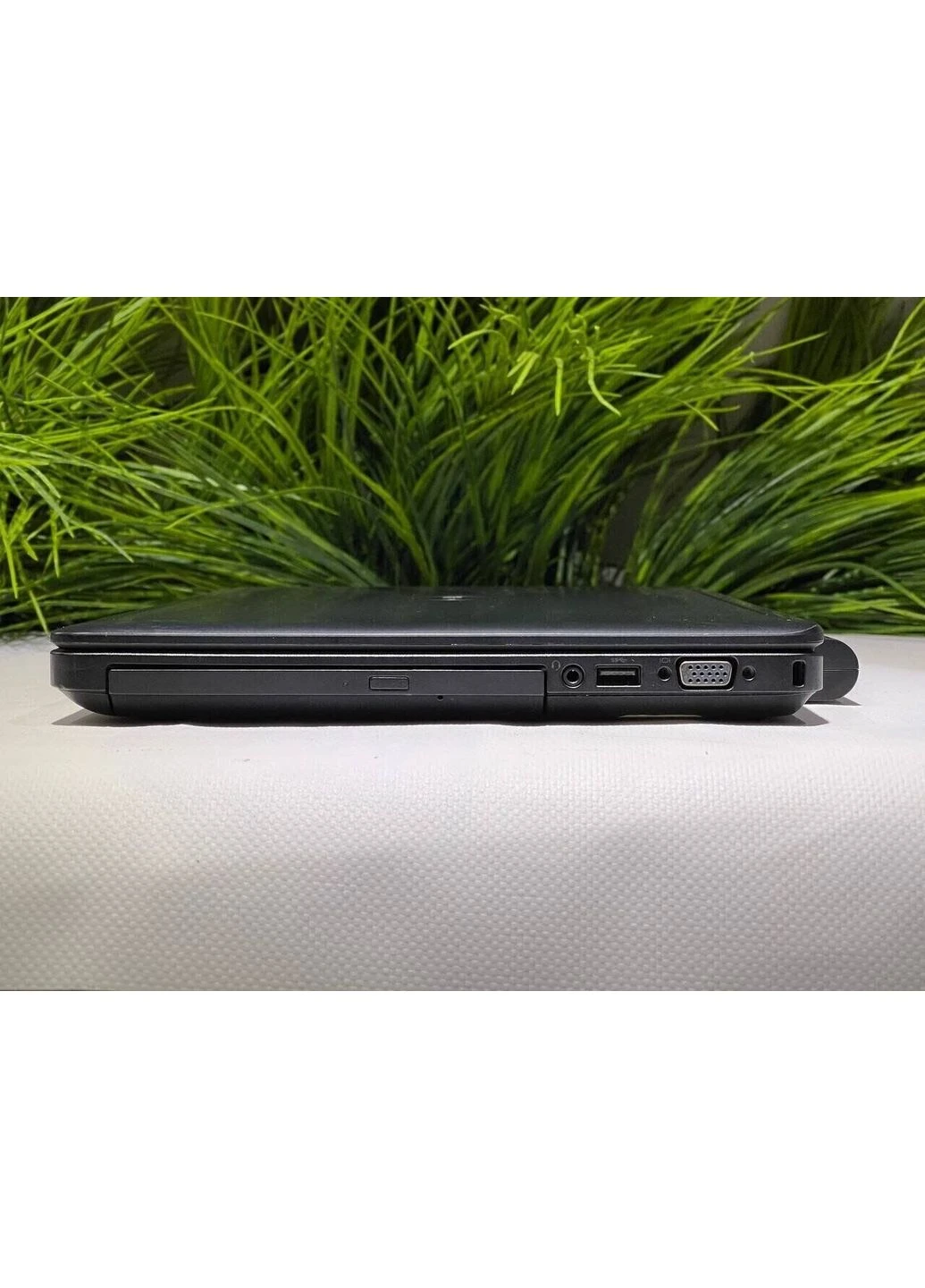 Ноутбук Latitude E5440 / 14" (1366x768) TN / intel Core i5-4200U (2 (4) ядра по 1.6 - 2.6 GHz) / 8 GB DDR3 / 240 GB SSD / intel Dell (398138398)
