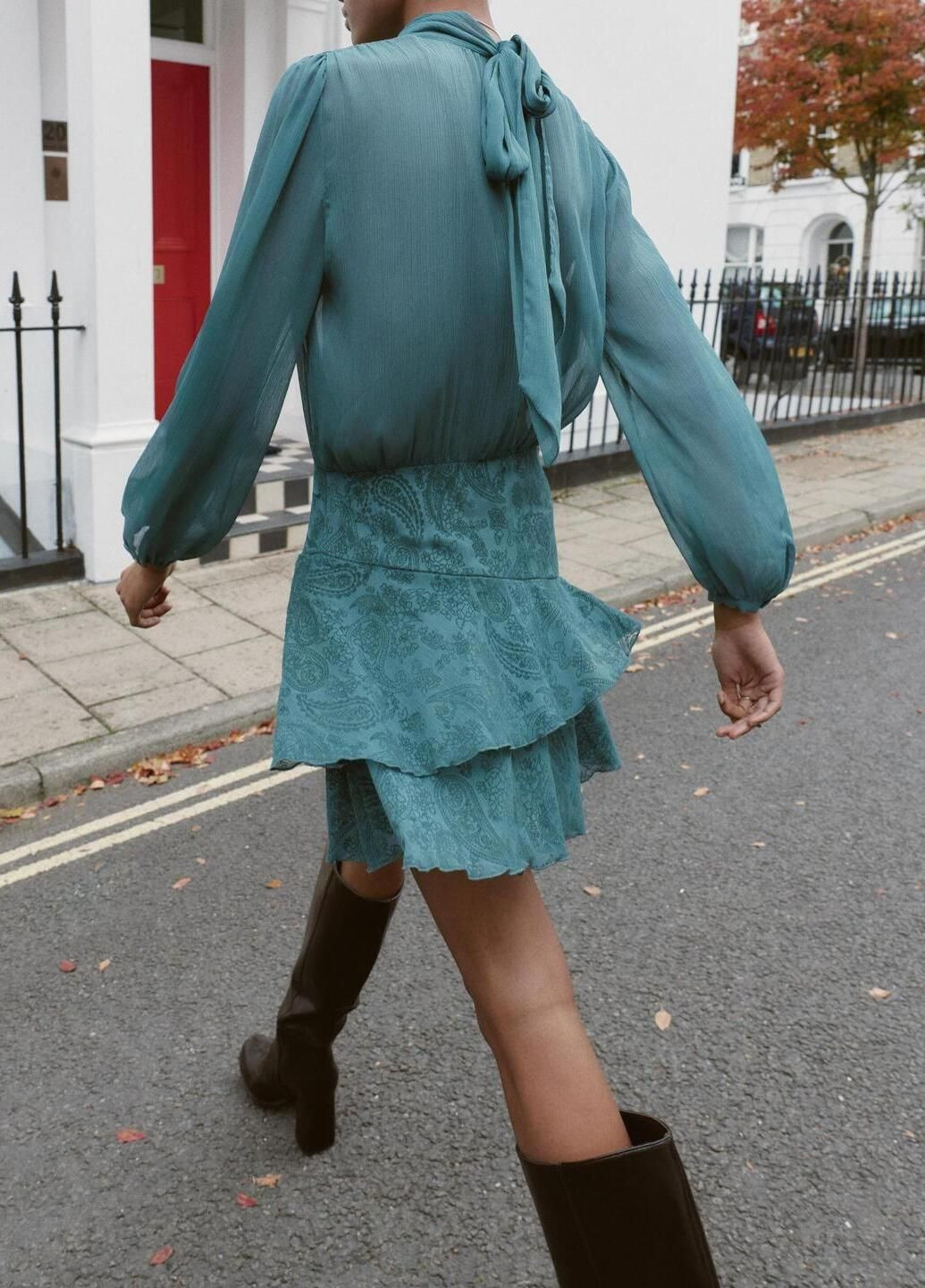 Зеленое платье Zara однотонное