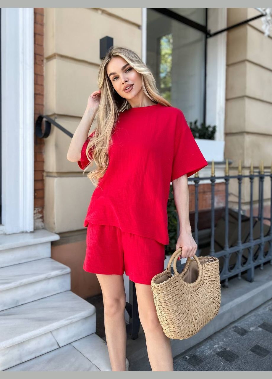 Жіночий літній костюм футболка оверсайз та шорти вільного крою MonCher (335414252)