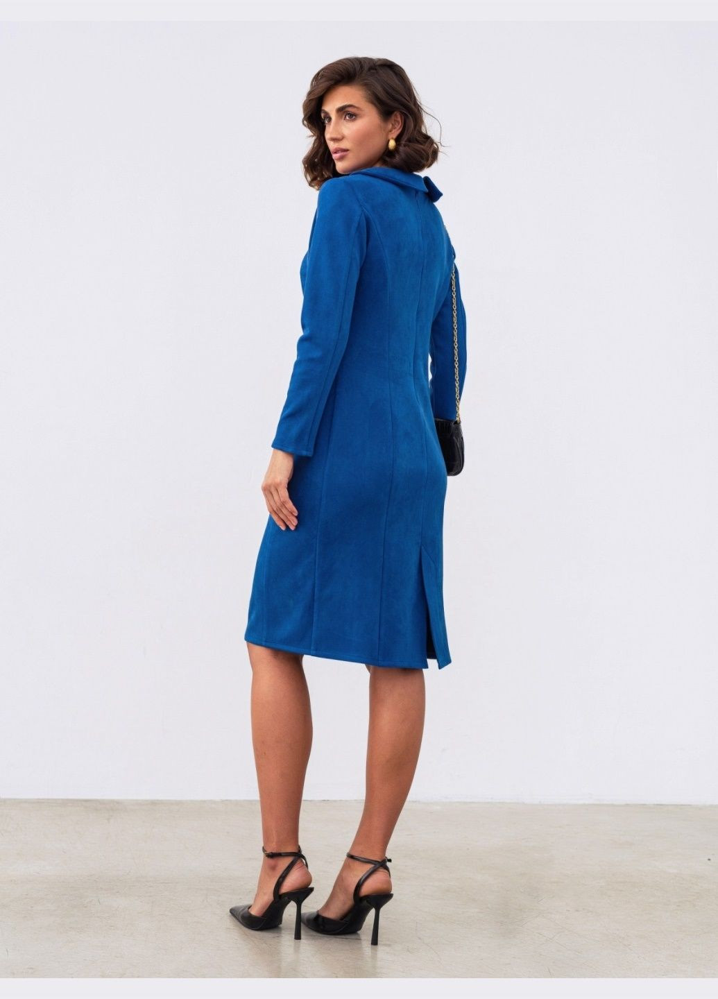 Синее кэжуал синее платье прямого кроя из замши Dressa однотонное