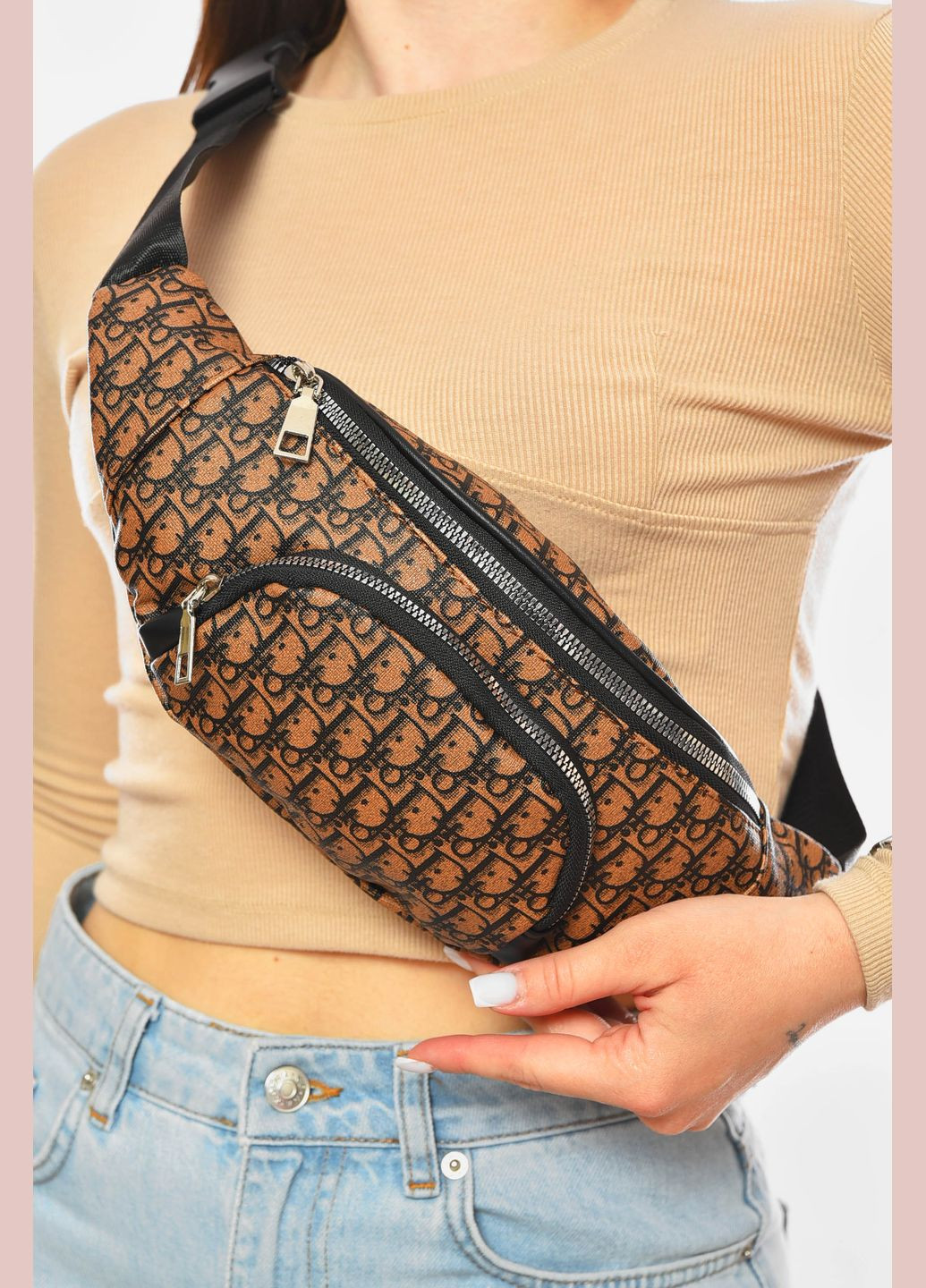 Бананка женская из экокожи коричневого цвета Let's Shop (329405048)