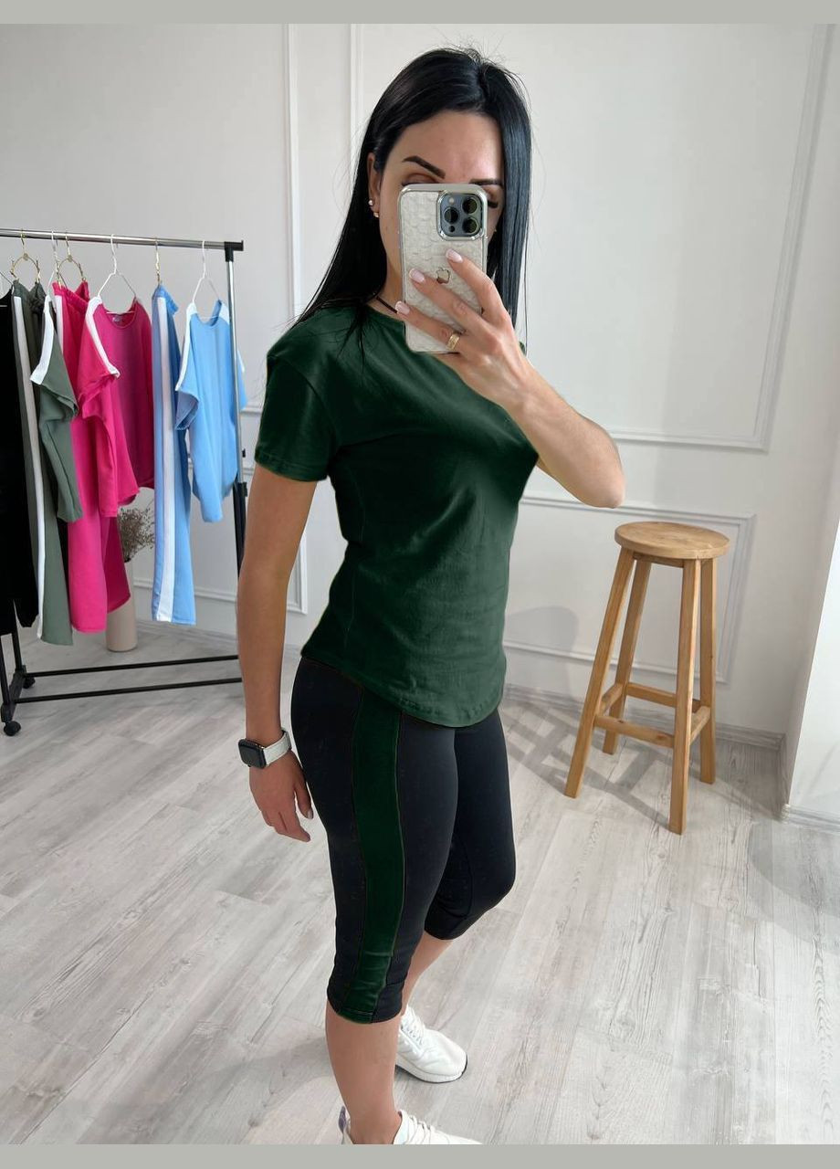 Женский спортивный костюм - капри и футболка Україна (331022695)