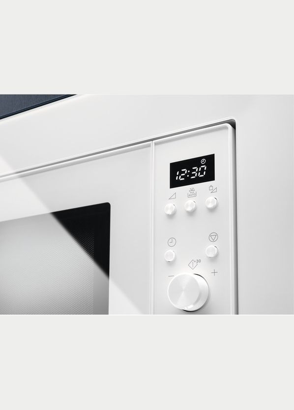 Мікрохвильова піч LMS2173EMW Electrolux (277756305)