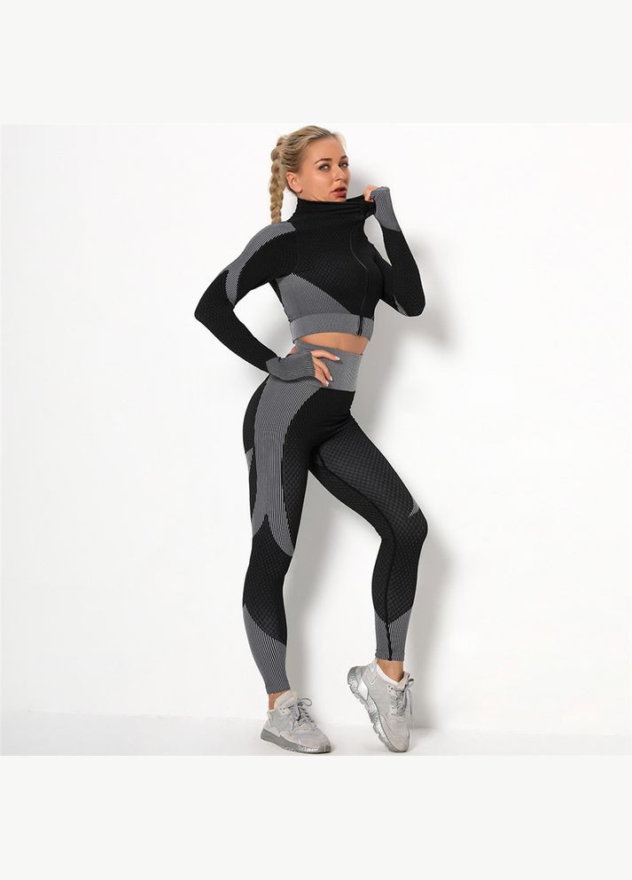 Безшовний комплект для фітнесу та тренувань трійка рашгард, топ та лосини, No Brand (324230531)