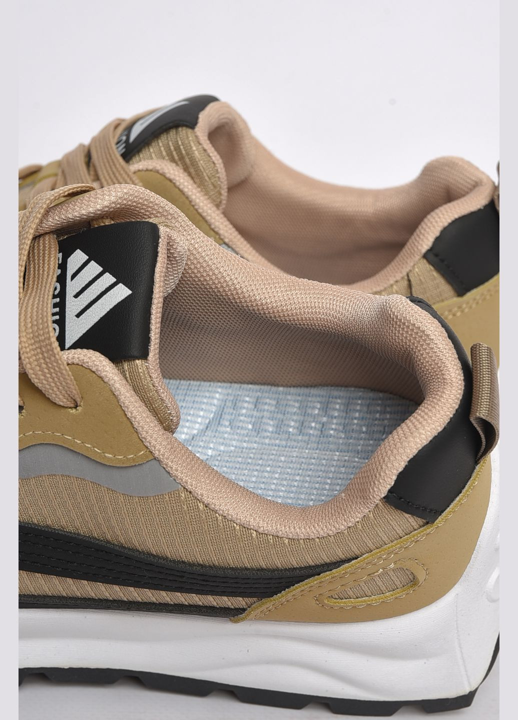Бежевые демисезонные кроссовки мужские бежевого цвета на шнуровке Let's Shop