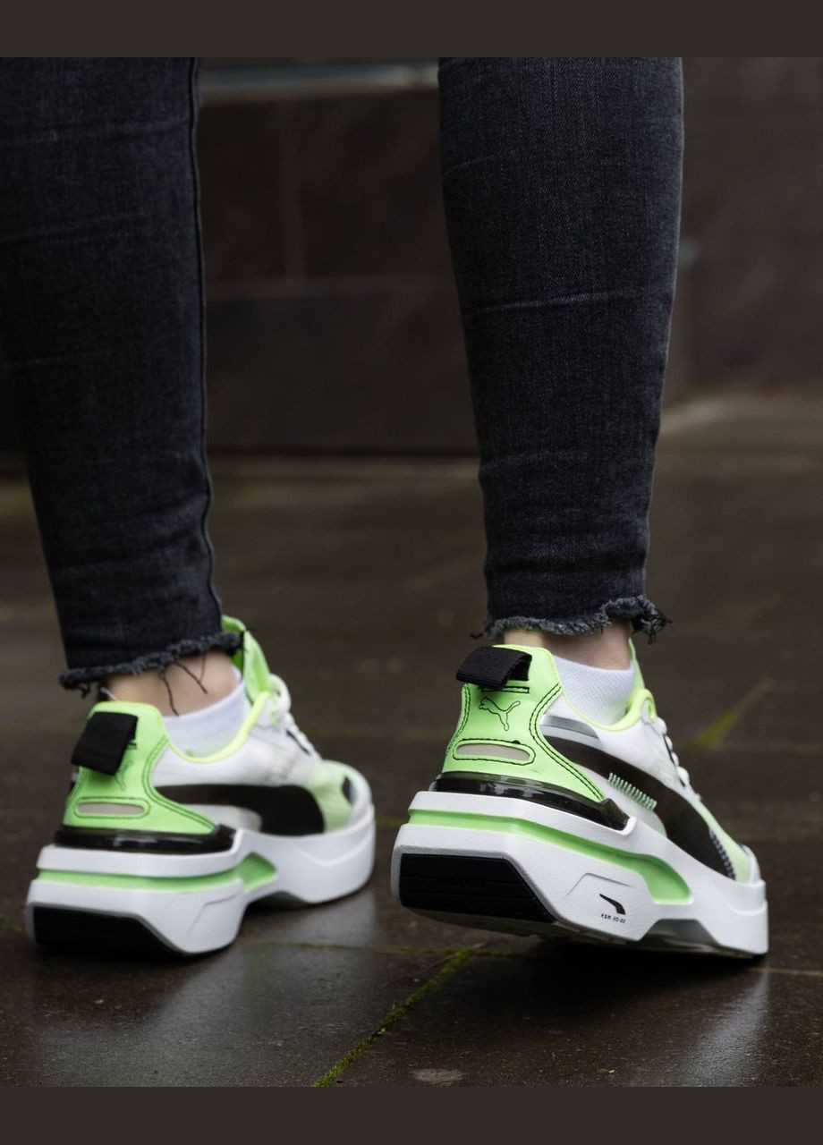 Зеленые всесезонные стильные женские кроссовки No Brand