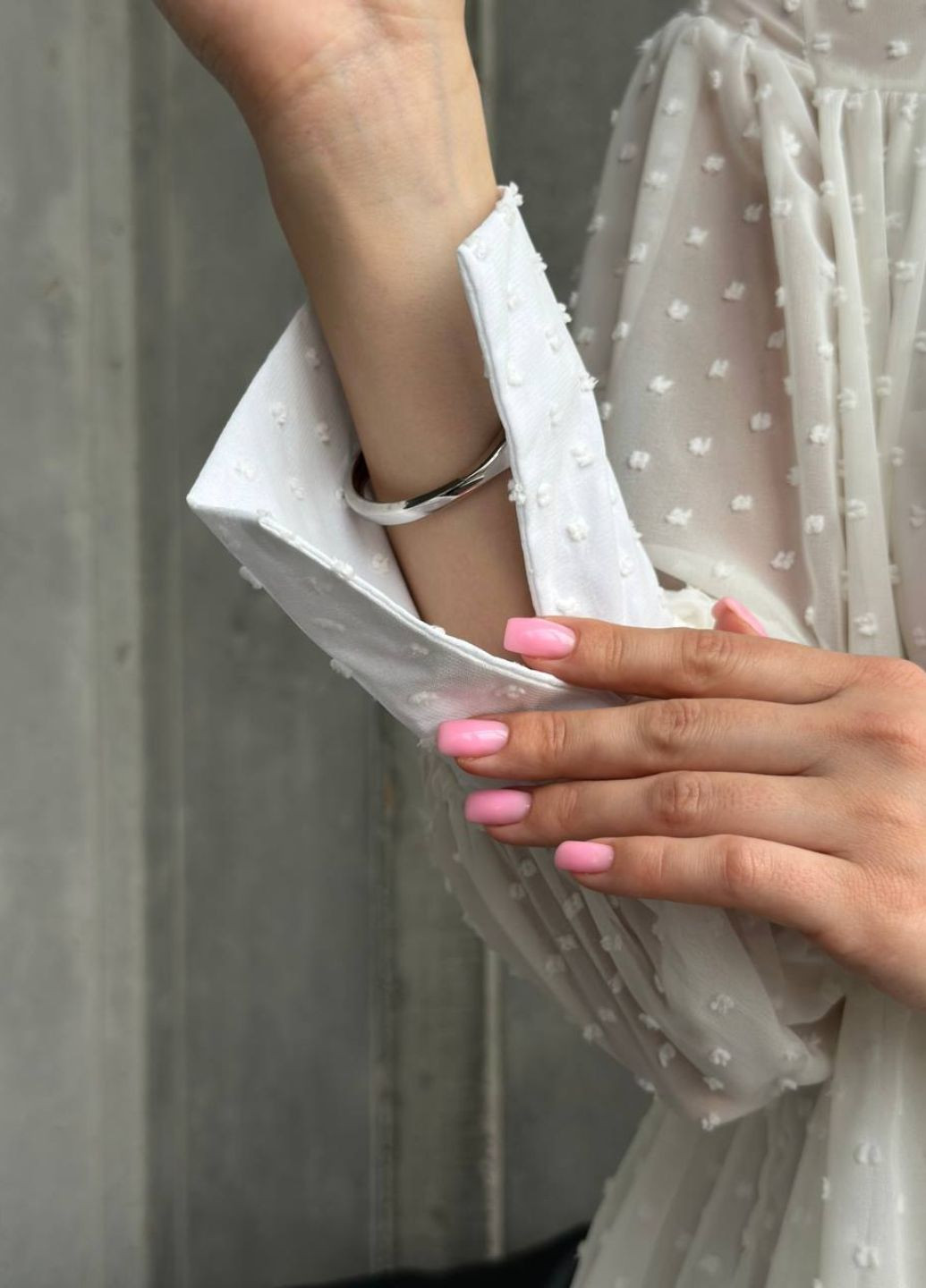 Молочное повседневный платье мини из двух частей: нижнее платье-майка и верхнее объемное Tik-Tak однотонное