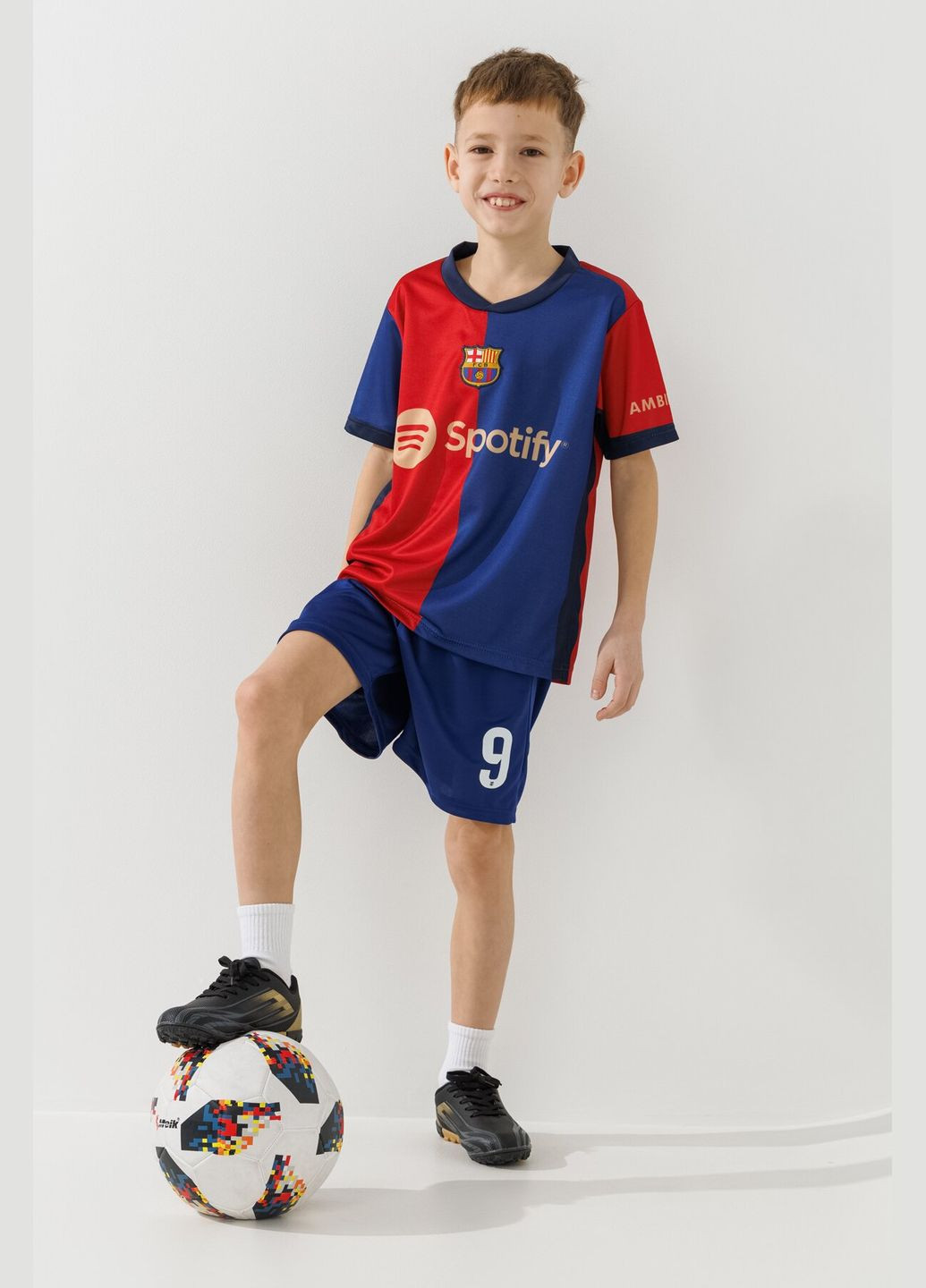 Футбольная форма для мальчика БАРСЕЛОНА LEWANDOWSKI 116 см shop (2000989681007) No Brand (368866518)