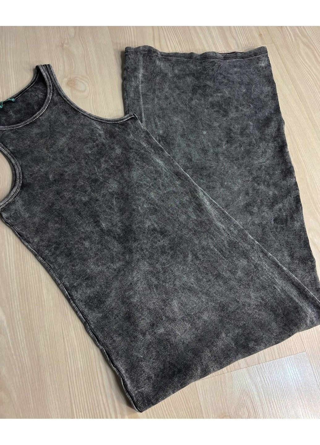 Чорна сукня жіноча 240030 довга майкою варена тай-дай в рубчик MMC