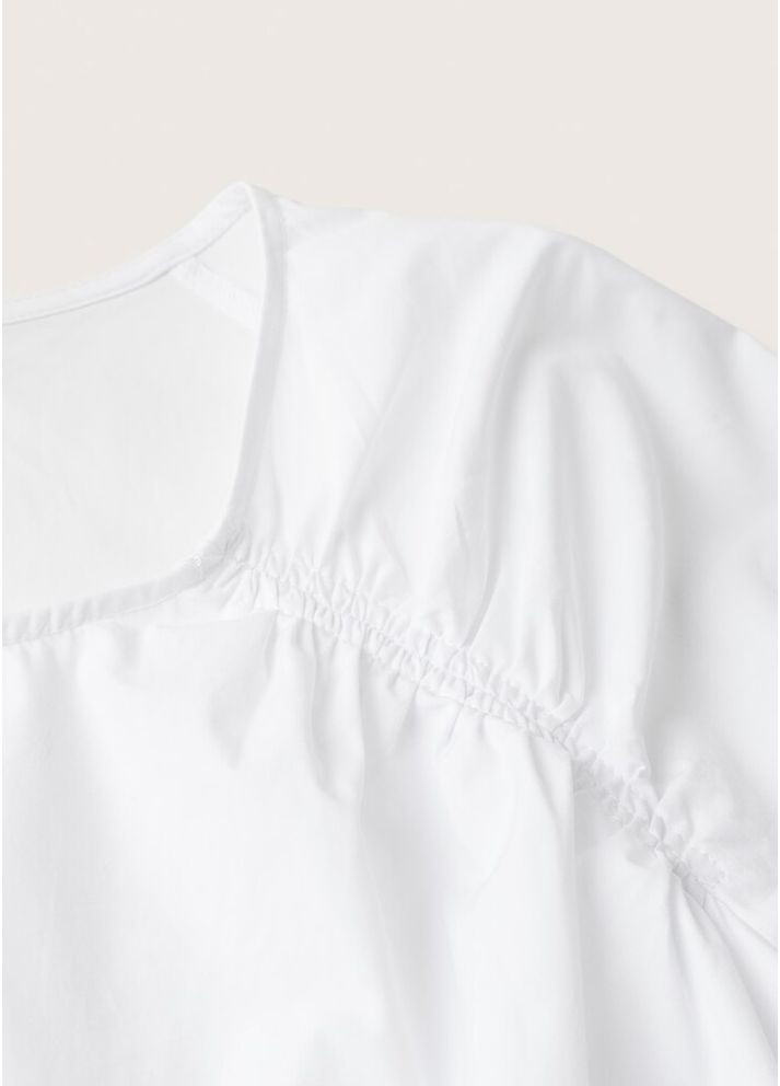 Белое платье оверсайз 27000065 s Mango