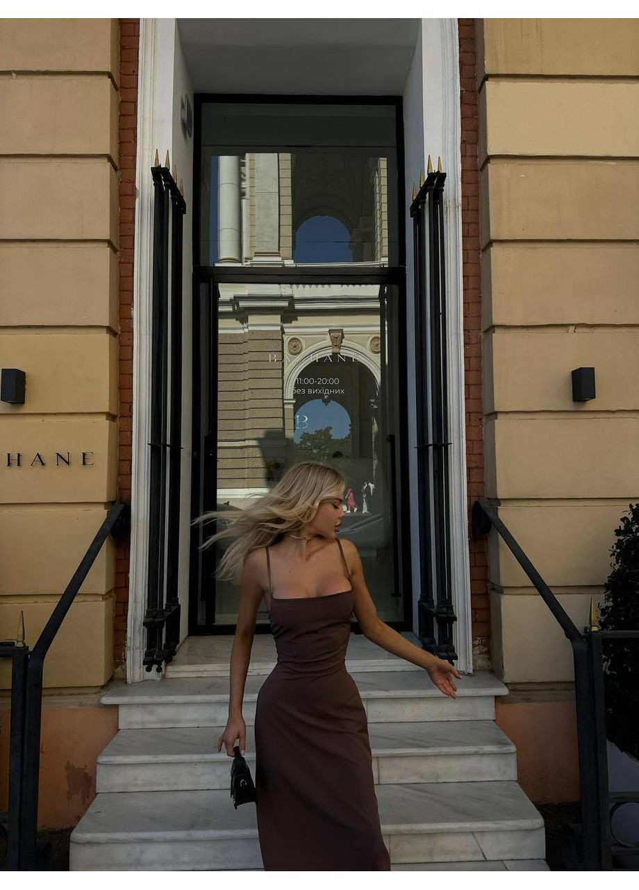 Светло-коричневое праздничный, коктейльное, вечернее женское платье со шнуровкой на спине силуэтная Україна с животным (анималистичным) принтом