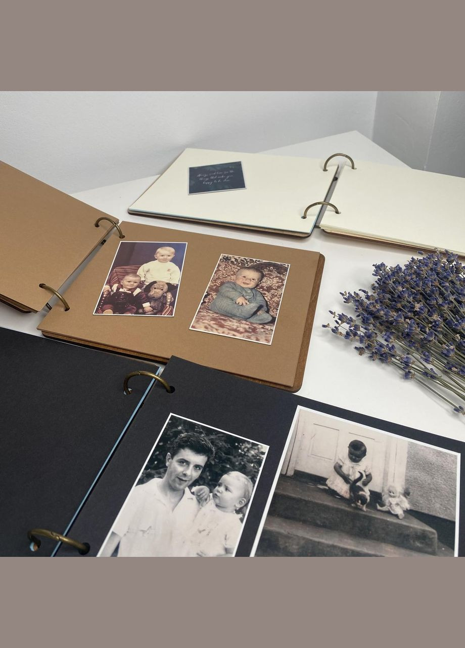 Крафтбук "Дерево з листям" зі світлою обкладинкою і чорними сторінками Your Magnets (336954883)