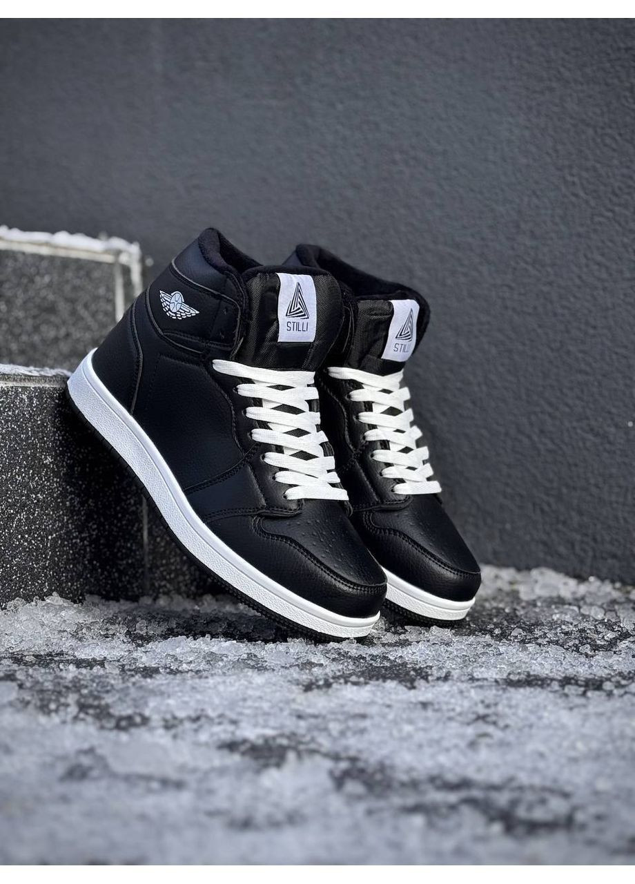 Чорно-білі чоловічі зимові кросівки No Brand