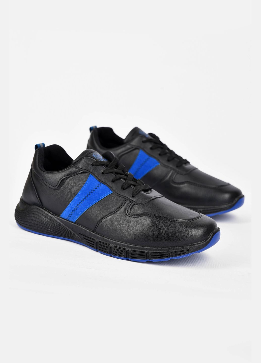 Черные демисезонные кроссовки мужские черного цвета на шнуровке Let's Shop