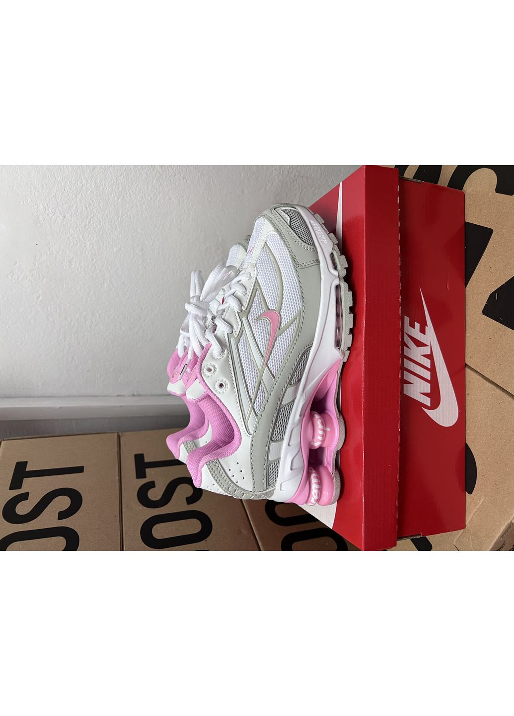 КРОССОВКИ ЖЕНСКИЕ NIKE SHOX RIDE 2 SUPREME WHITE PINK НАЙК ШОКС No Brand розовые демисезоны (367177952)