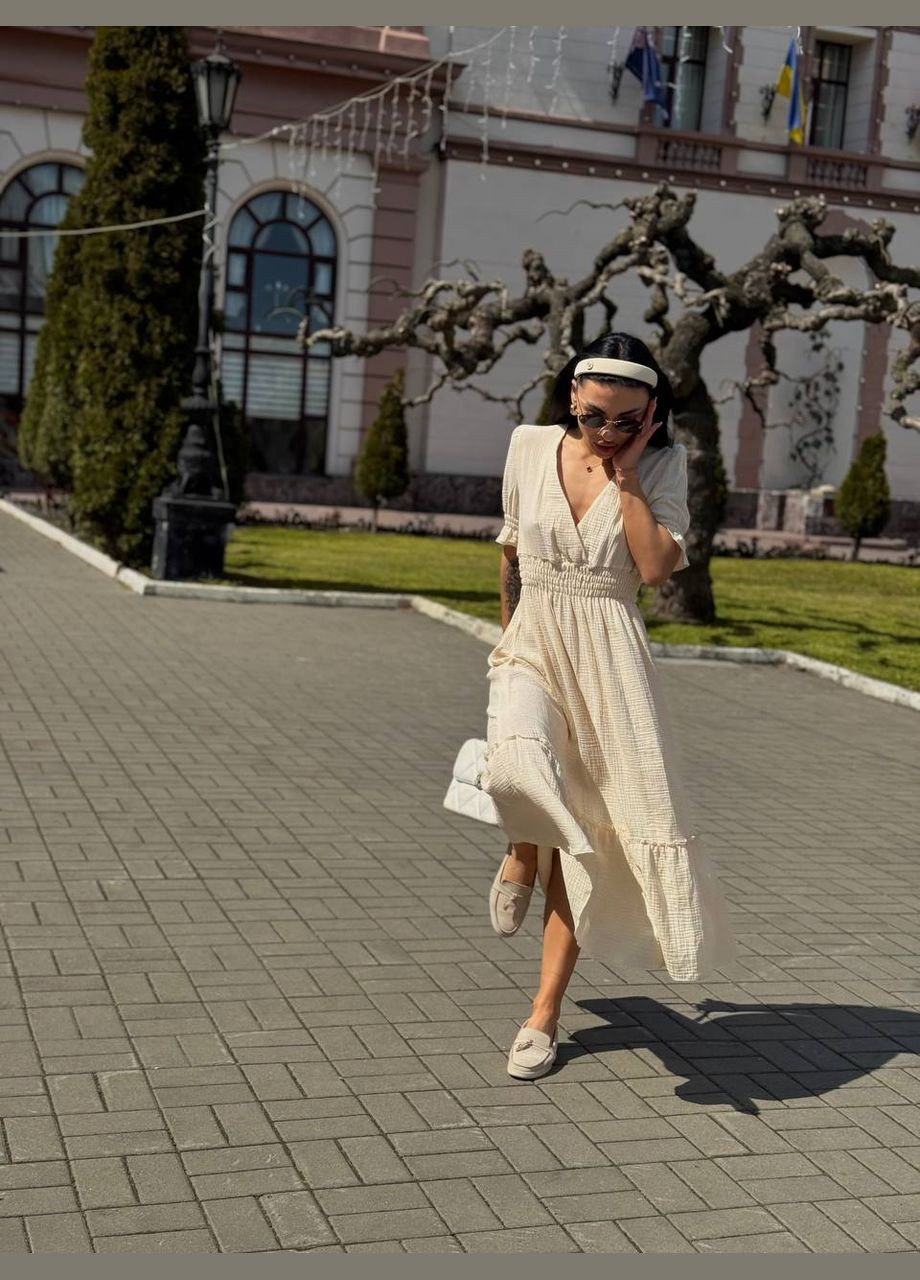 Бежевое кэжуал платье INLABEL однотонное