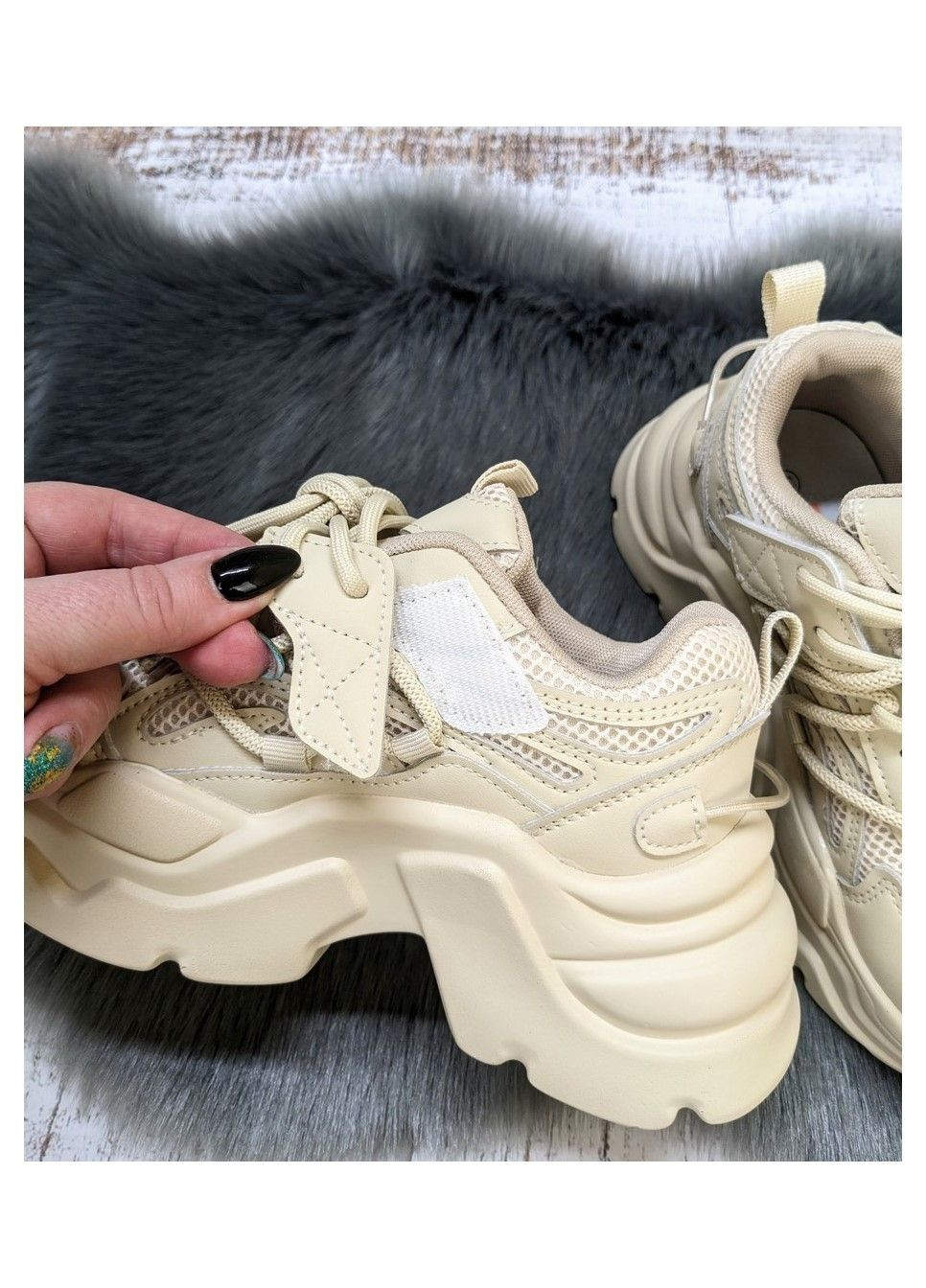 Молочні осінні кросівки дитячі для дівчинки Jong Golf