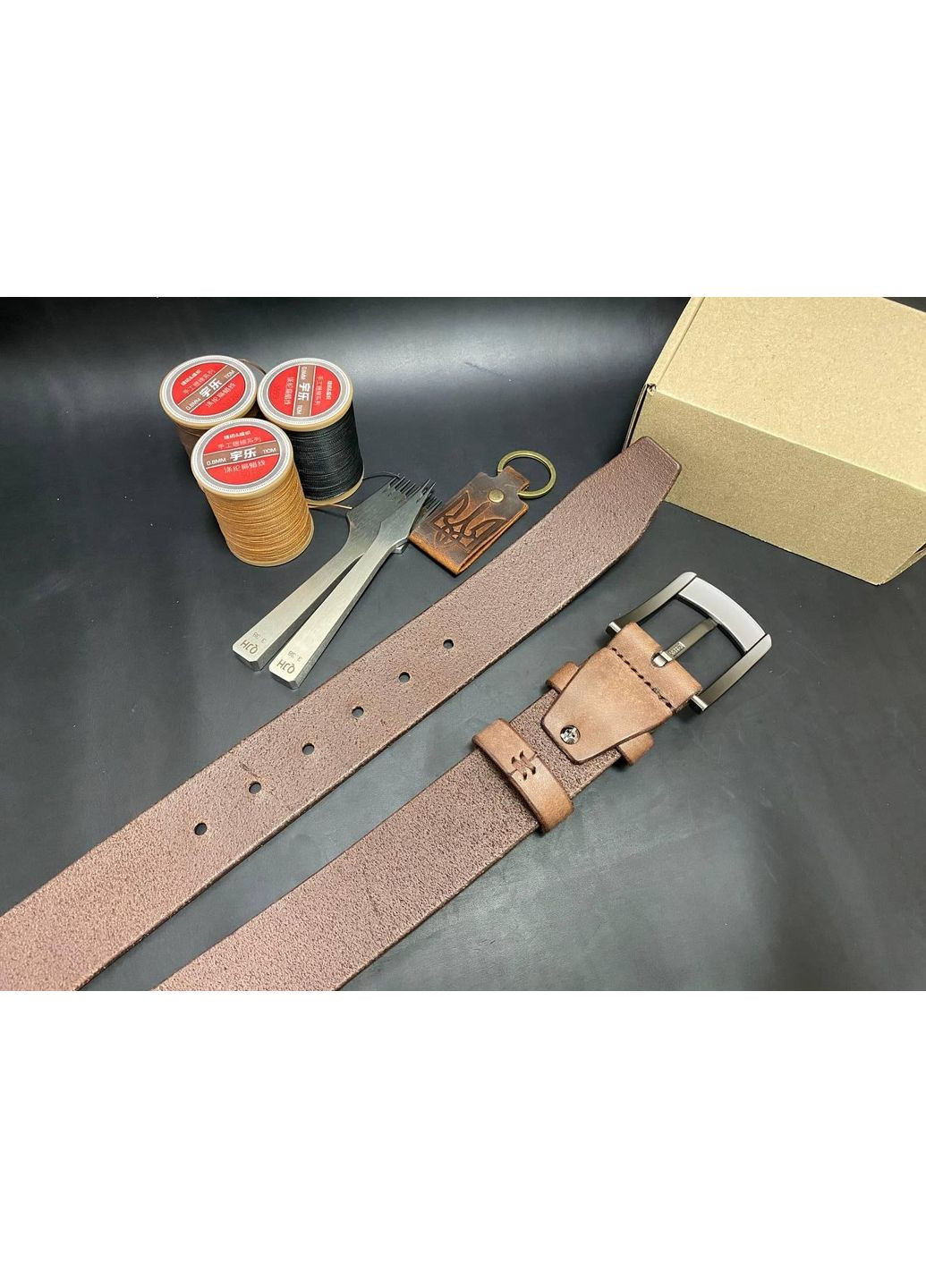 Шкіряний Ремінь Ручної Роботи із ПреміальноЇ Шкіри Набір + Брелок Коричневий Колір No Brand (358931145)