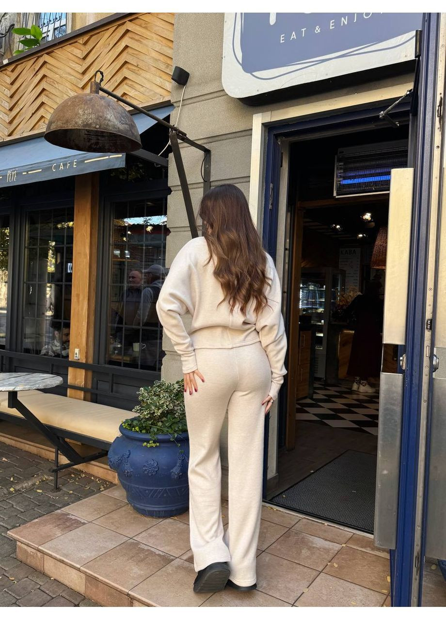 Теплий жіночий костюм з ангори Adelante (365718202)