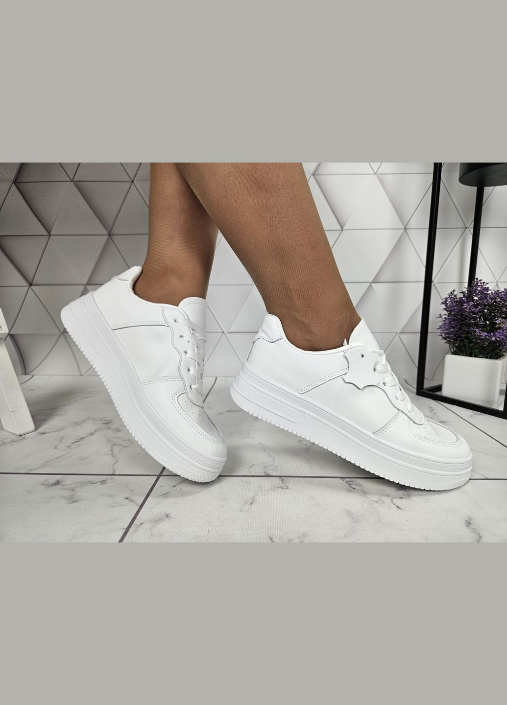 Кроссовки белые из натуральной кожи на высокой массивной подошве платформе No Brand белые (322650811)