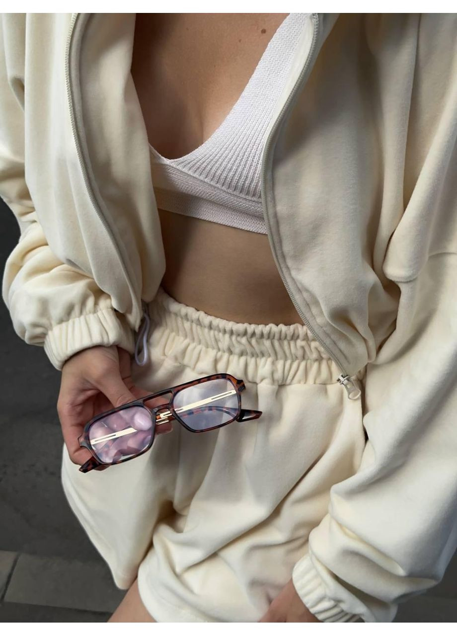 Жіночий велюровий костюм з шортами та кофтою на блискавці No Brand (354821913)