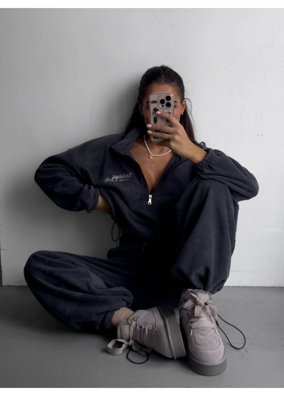 Стильний жіночий спортивний костюм No Brand (372390031)