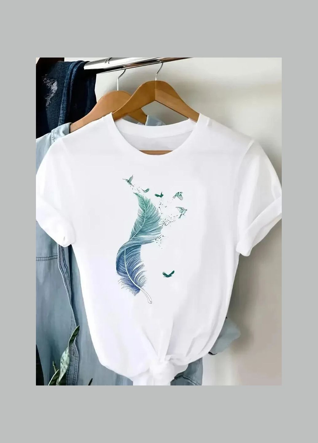 Футболка жіноча з принтом 46 Біла 2664084927 No Brand - (341249578)