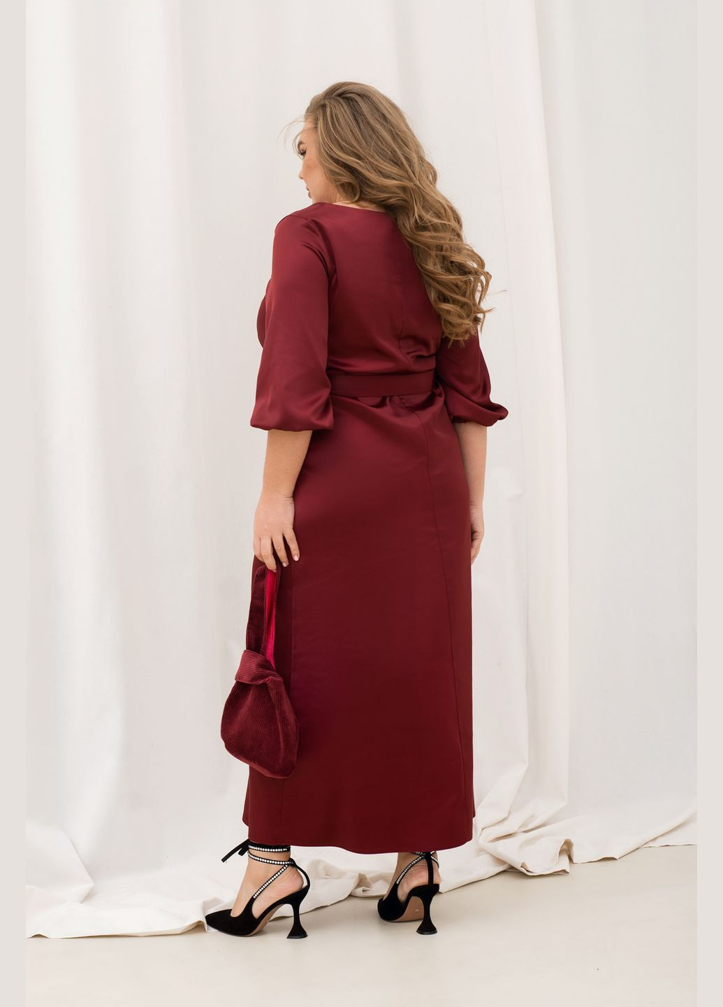 Бордова вечірня сукня Minova однотонна