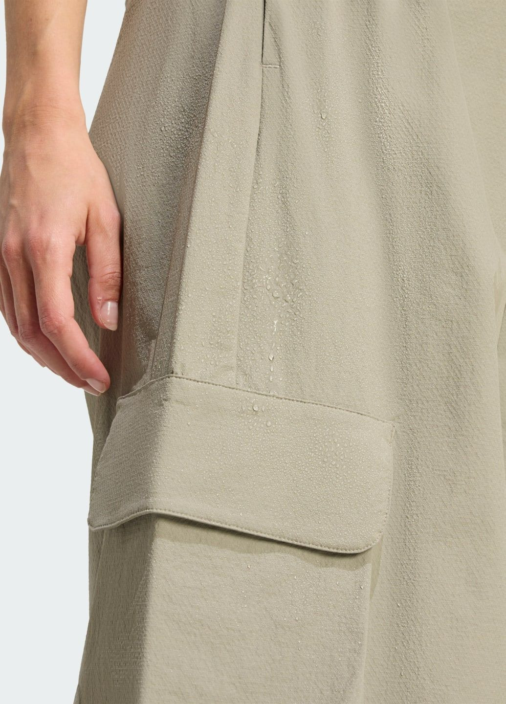 Штани-карго City Tech Parachute adidas (362575920)