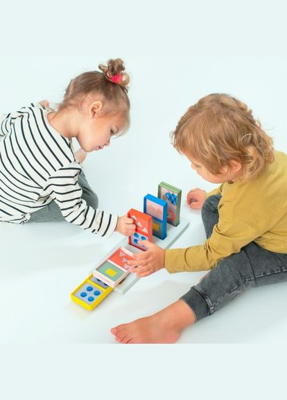 Розвиваюча гра колекції Савана – Моє перше доміно Taf Toys (290111008)