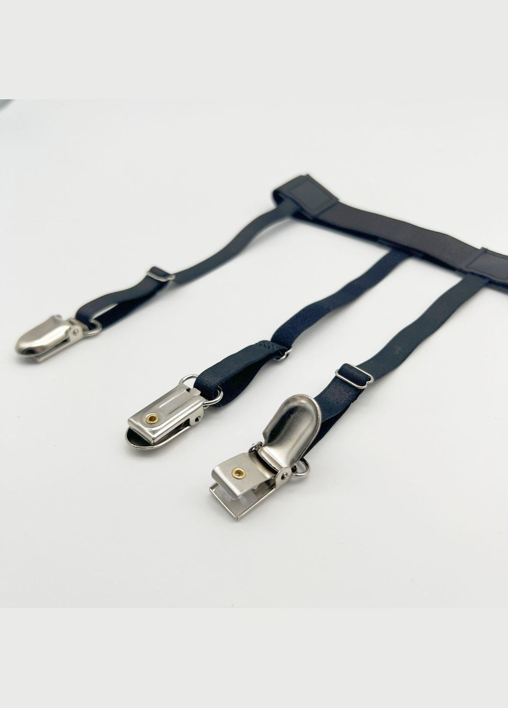 Подтяжки для рубашки регулируемые с металлическими зажимами черного цвета унисекс No Brand (317751408)