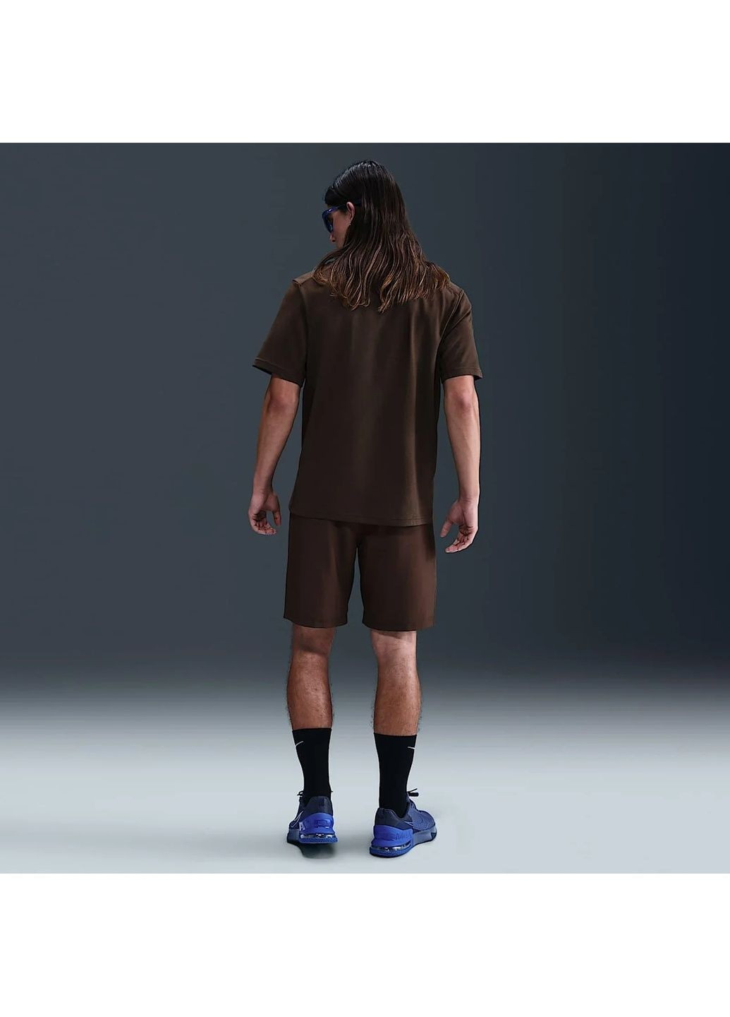 Коричнева футболка чоловіча dri-fit primary brown Nike