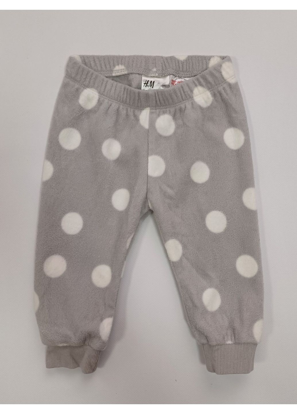 Светло-серые зимние брюки H&M