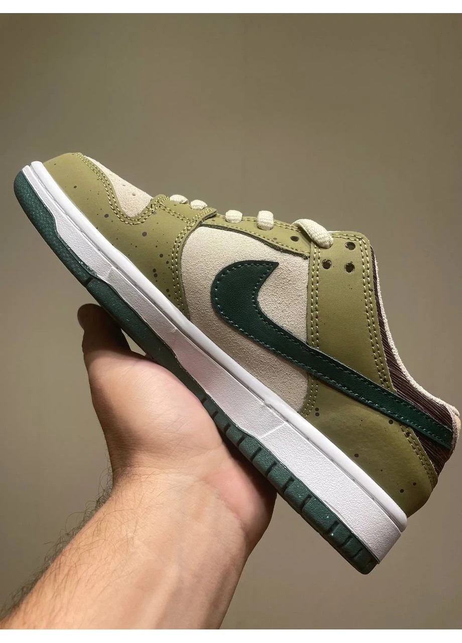 Цветные кроссовки sb dunk low yuto horigome “asparagus” No Brand