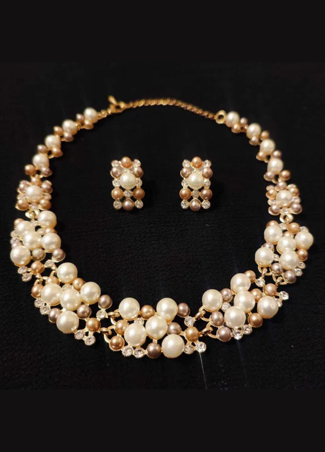 Набір біжутерії комплект кольє та сережки зі штучними перлинами та камінцями Fashion Jewelry (334305391)