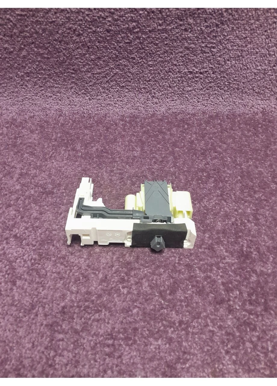 Замок для посудомийної машини HV693C60AD 10064439 Hisense (383575735)