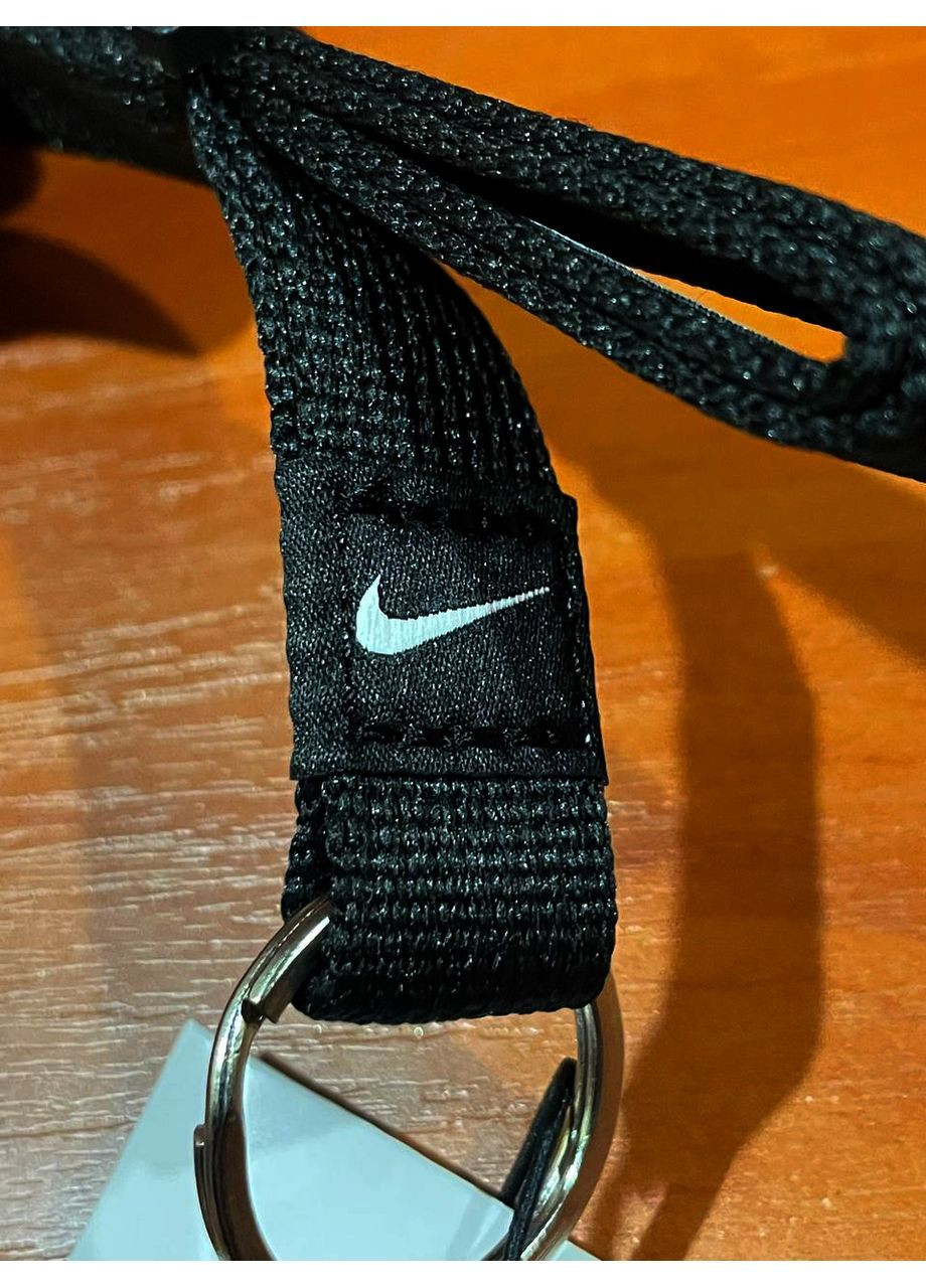 Шнурок ремінець ключниця Nike Essential Lanyard Fashion Keychain Black (363256840)