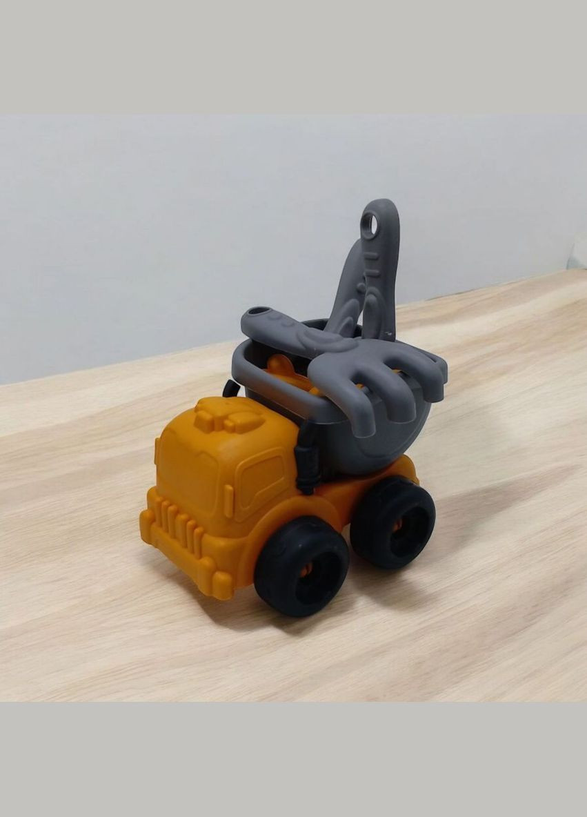 Пісочний набір - Машинка самоскид, лопатка, граблі, сито, 4 формочки MIC (328309492)