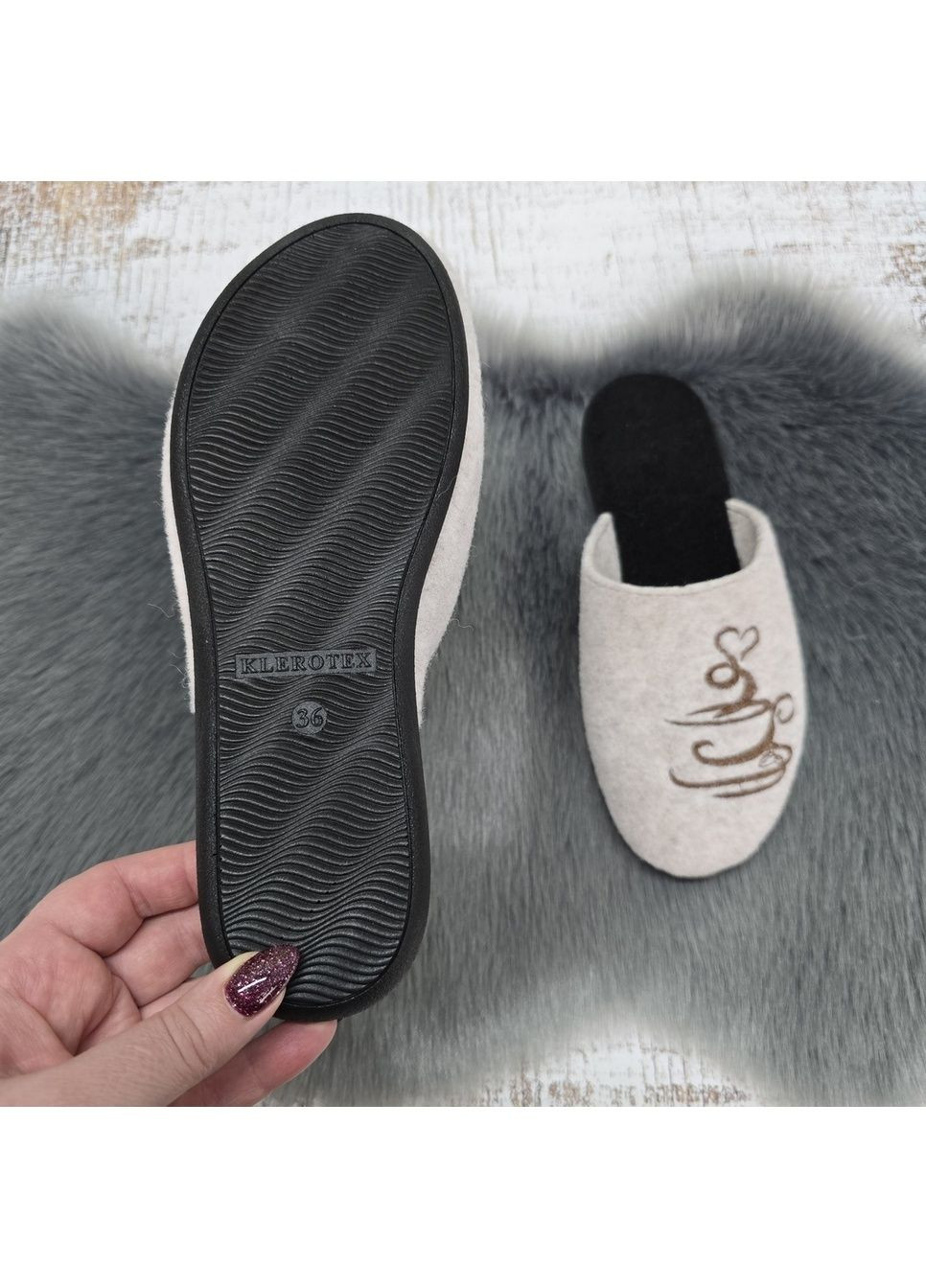 Бежевые тапочки домашние No Brand