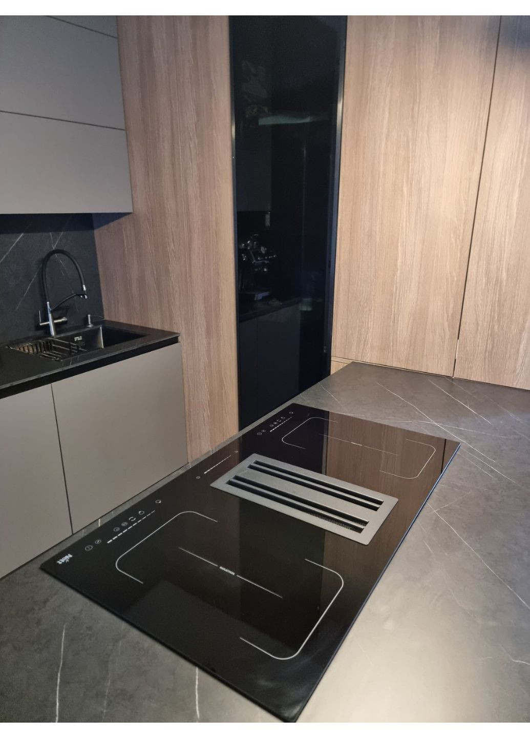 Острівна варильна поверхня з вбудованою витяжкою Nett NG-9052 (352168014)