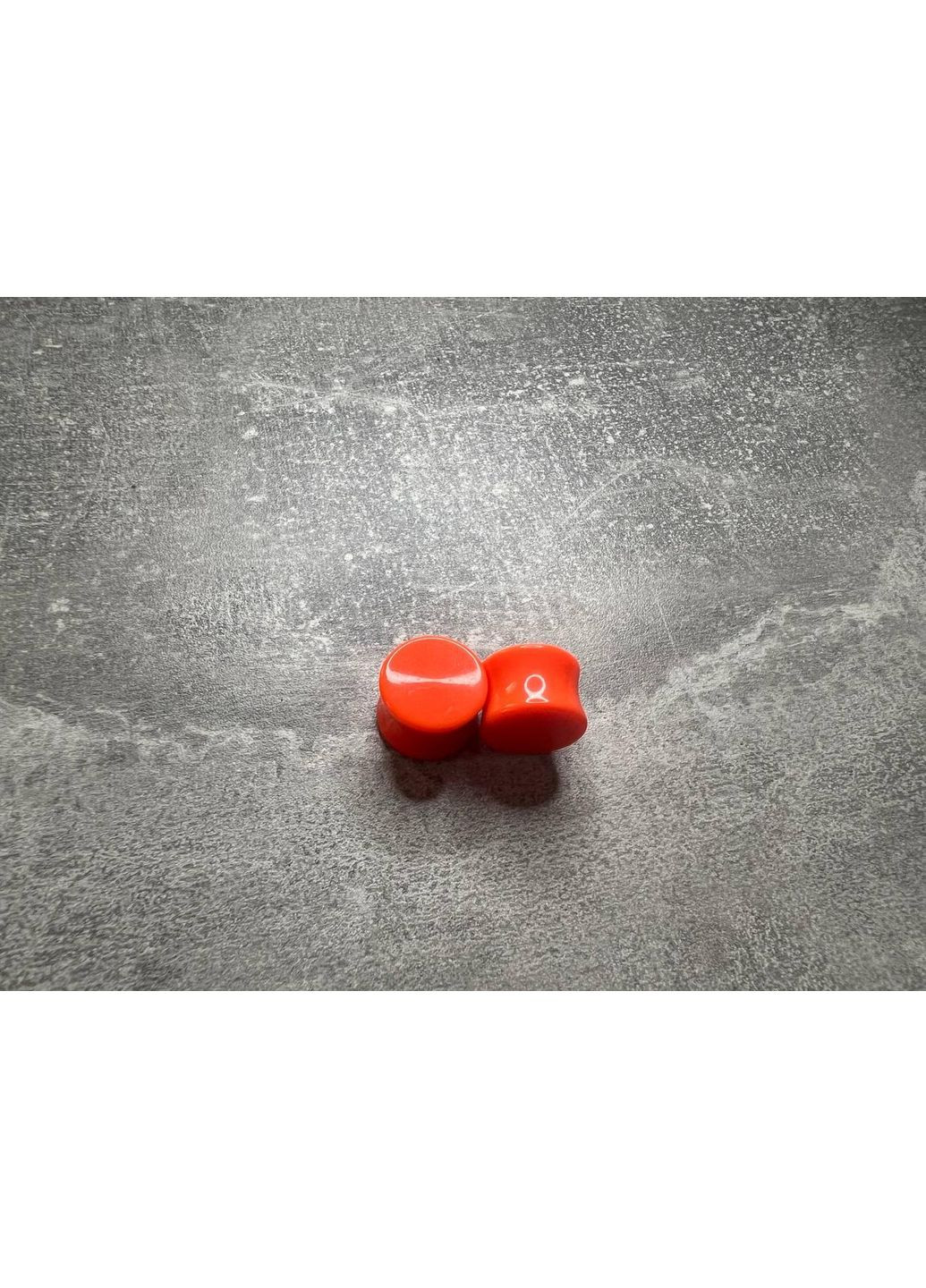 Плаги у померанчовому кольорі з акрілу на 16 мм No Brand (372131434)