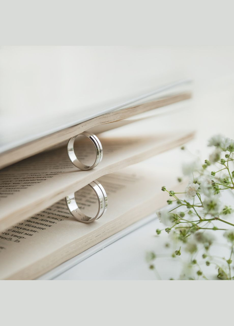 Серебряное обручальное кольцо тонкое с глубокой матовой серединкой Каштан (342334739)