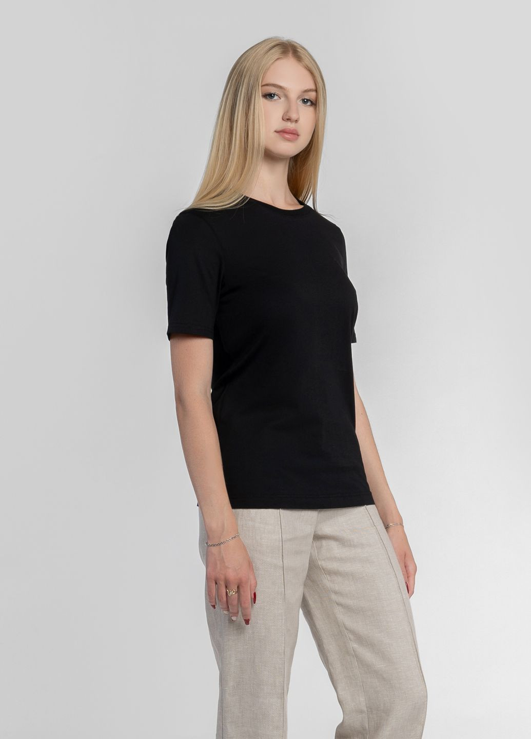 Футболка жіноча чорна Arber T-SHIRT WF-19 - (349838098)