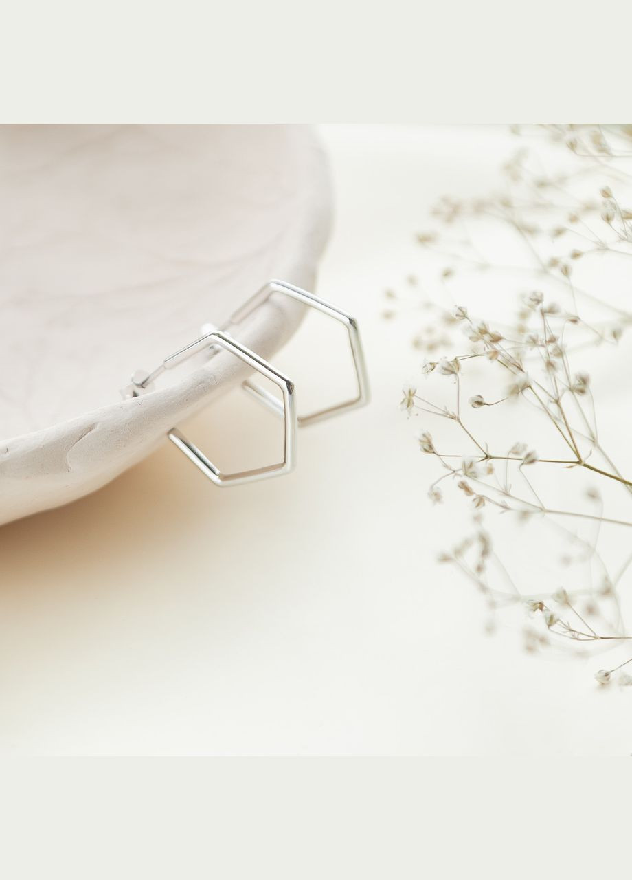Серебряные серьги пуссеты полые пятиугольники без камней No Brand (333705250)