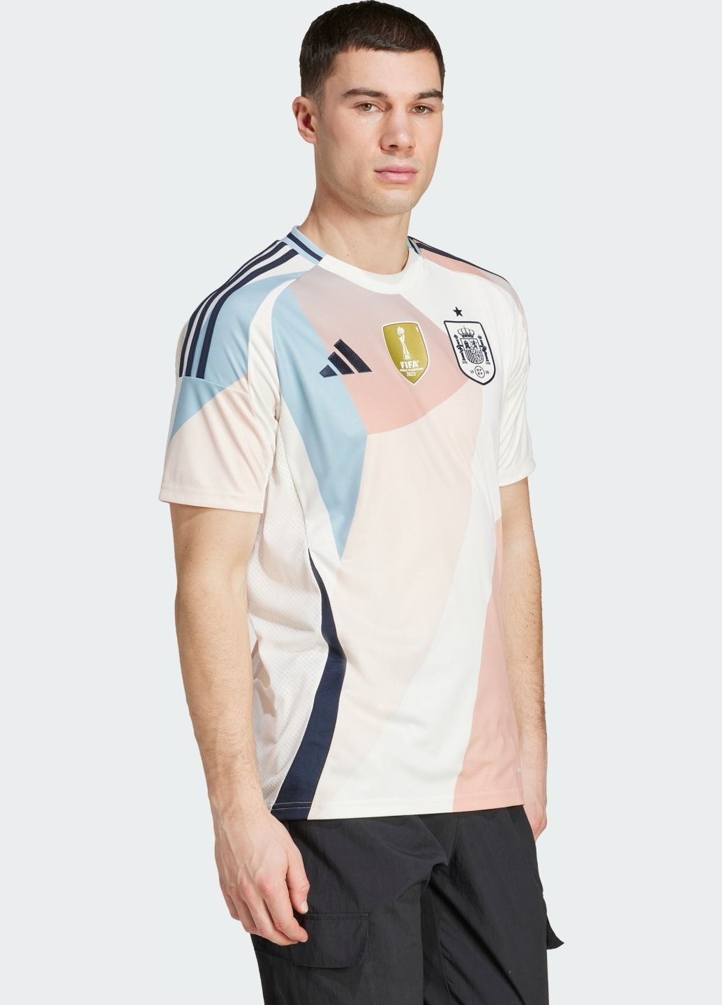 Белый демисезонный спортивный лонгслив adidas с логотипом