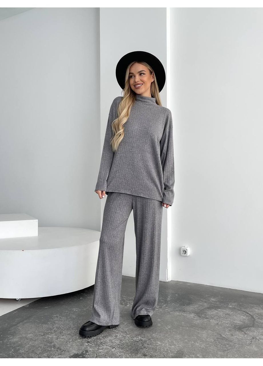 Жіночий трикотажний костюм в рубчик No Brand Б1466-073/1 (365815479)