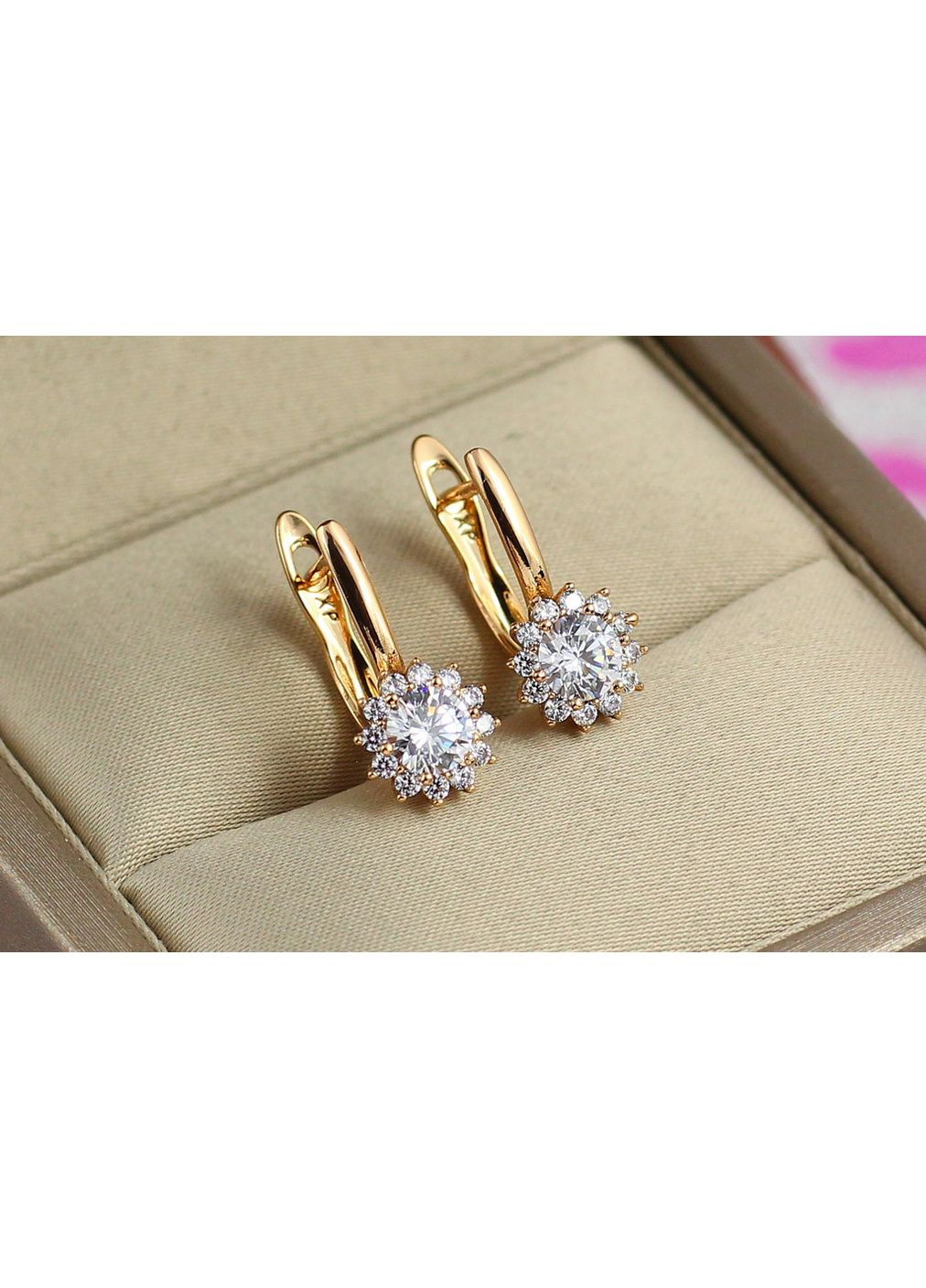 Сережки хризантема 1.8 см золотисті love-shopping Xuping Jewelry (354659158)