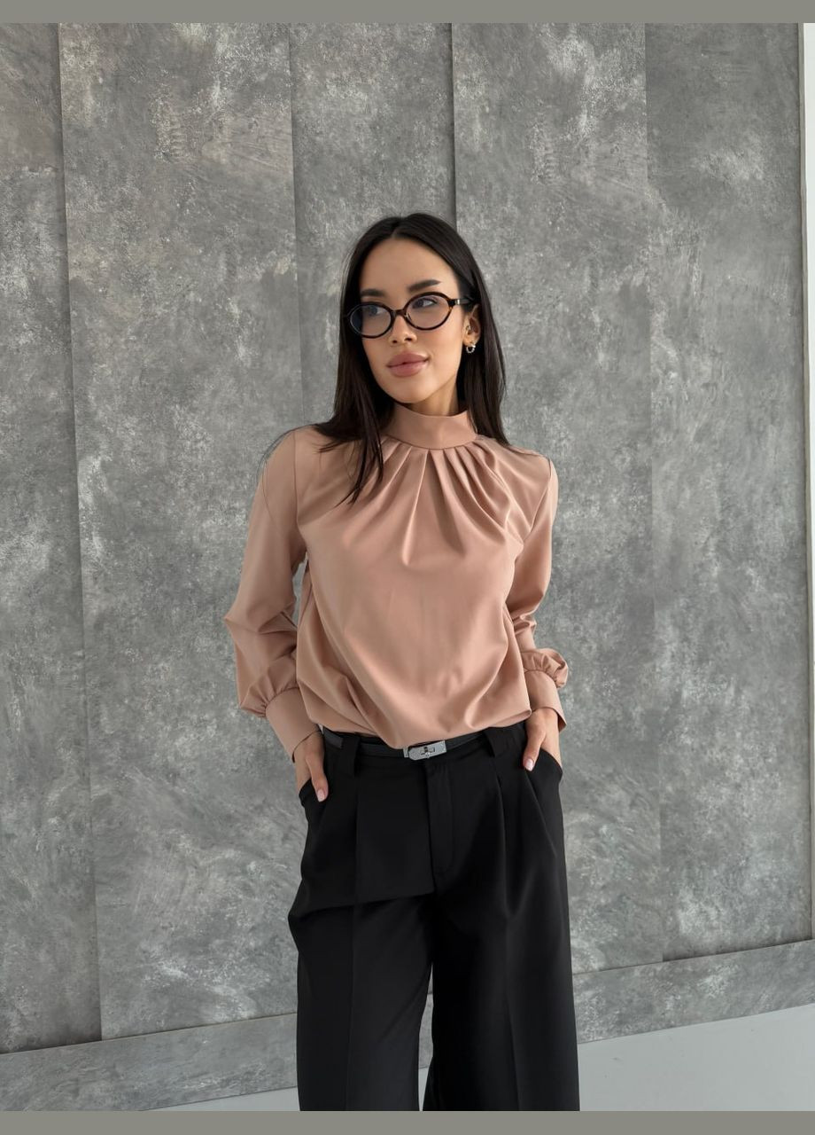 Бежевая женская блузка FINO Mode